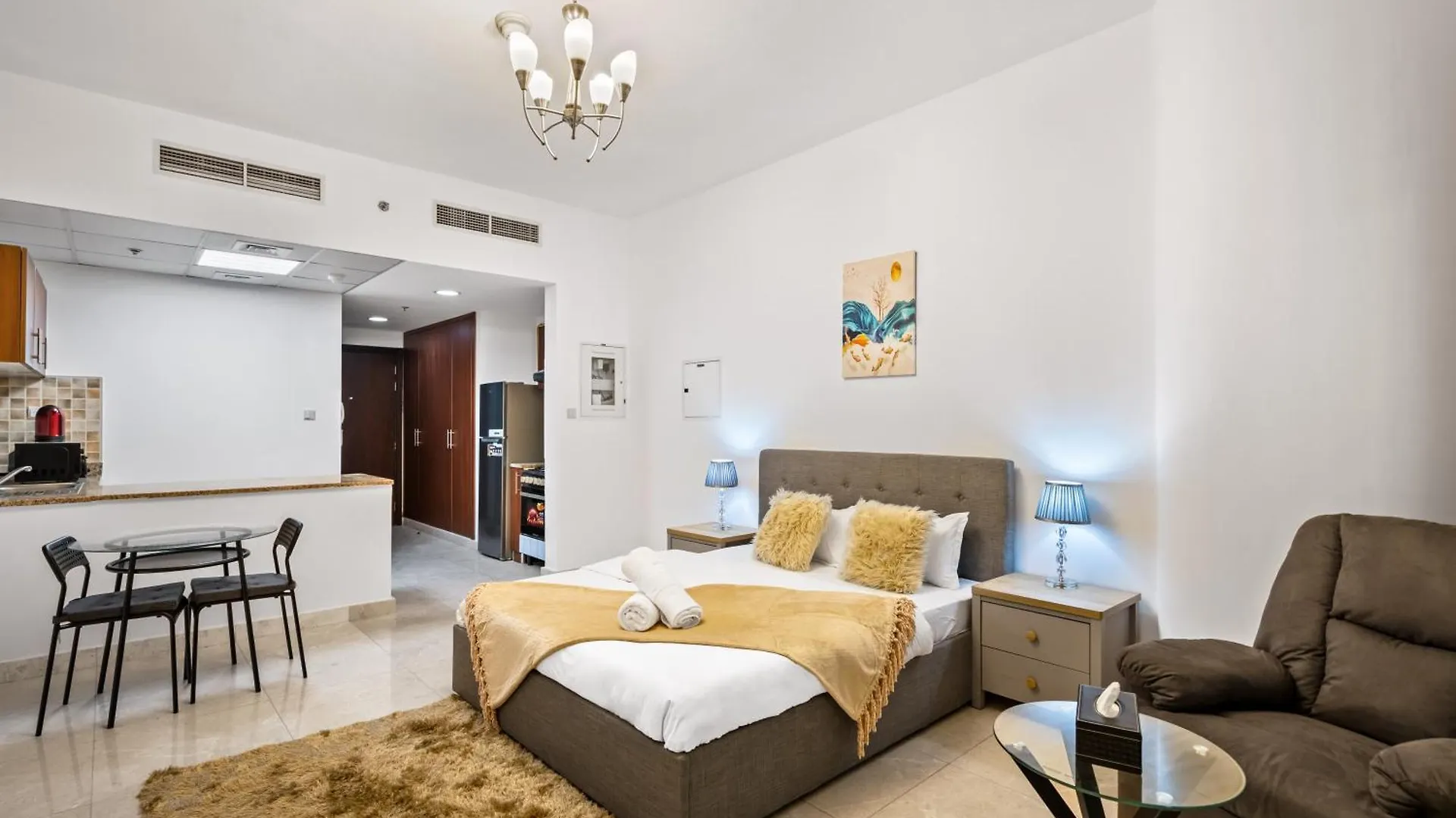 Cozy Business Bay Studio With Burj Khalifa View Dubai